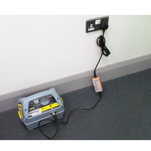 Live Property Plug Connector - for Genny4